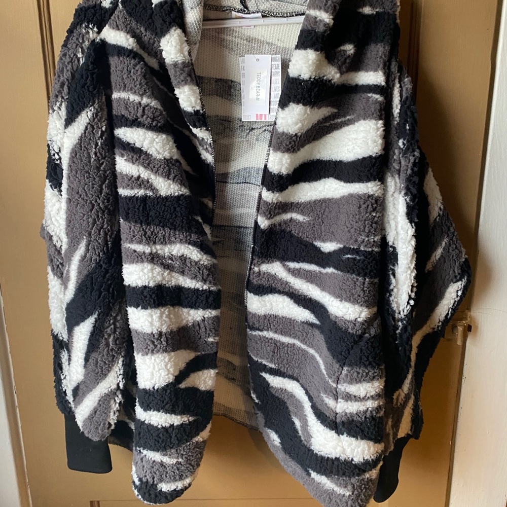 Lularoe Teddybear Jacket Medium